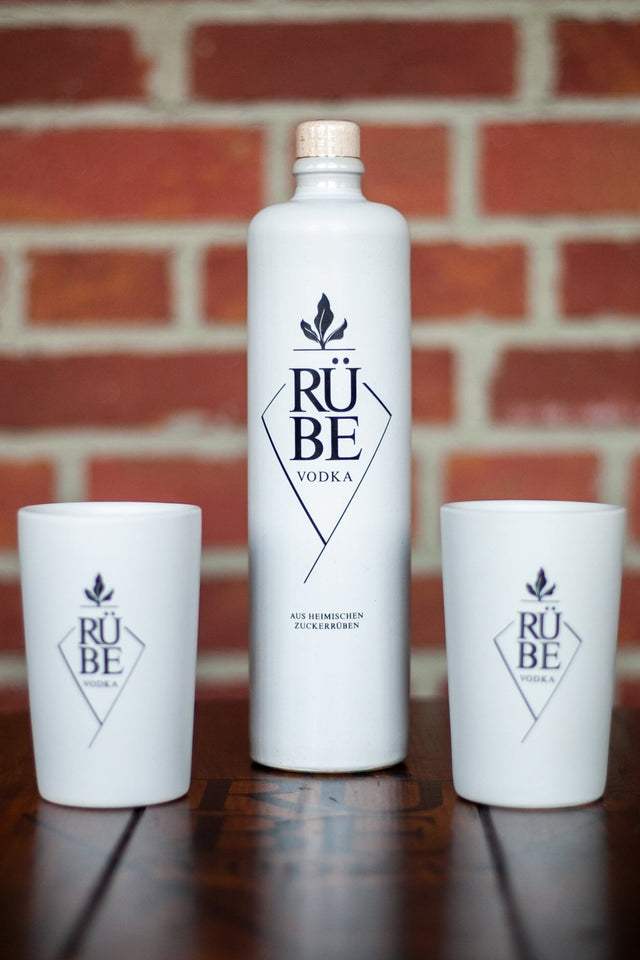 RÜBE Vodka mit Tonbecher-Set - Vodka - Gin Lossie & RÜBE Onlineshop